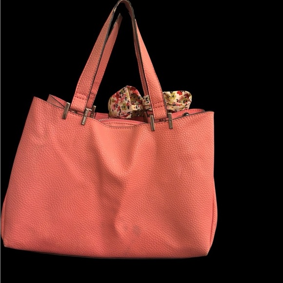 Steve Madden Salmon Tote Satchel + Removable Wristlet Pouch - Picture 3 of 11